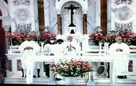 Retransmisión de la Misa desde el santuario de La Caridad del Cobre por Televisión Cubana. (Foto: Fides)
