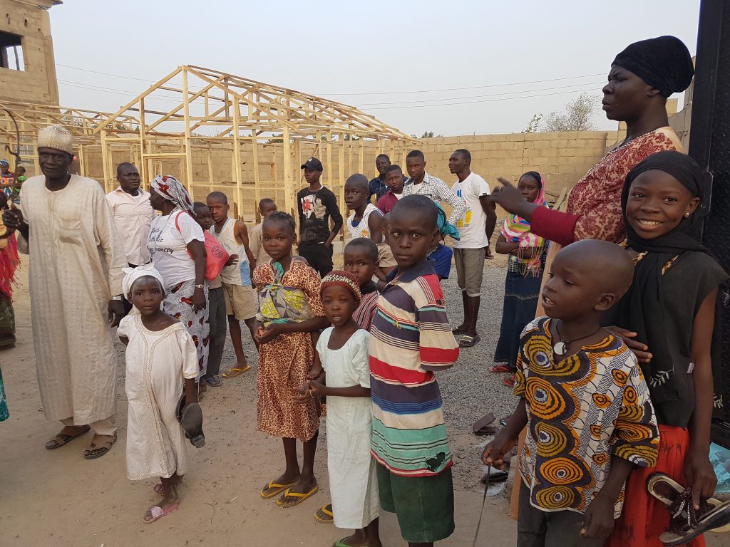 Cristianos perseguidos de Nigeria en un campo de refugiados
