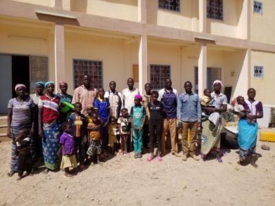 18 familias de catequistas de la diócesis de Dori. Burkina Faso. (ACN).