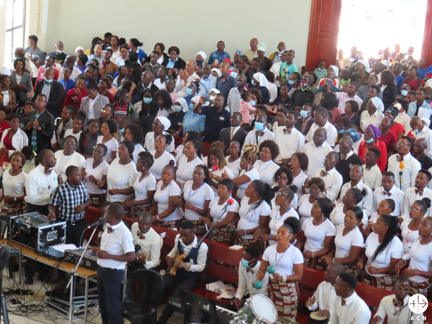 Momento de la celebración de la consagración de la nueva catedral de Monze. (ACN)