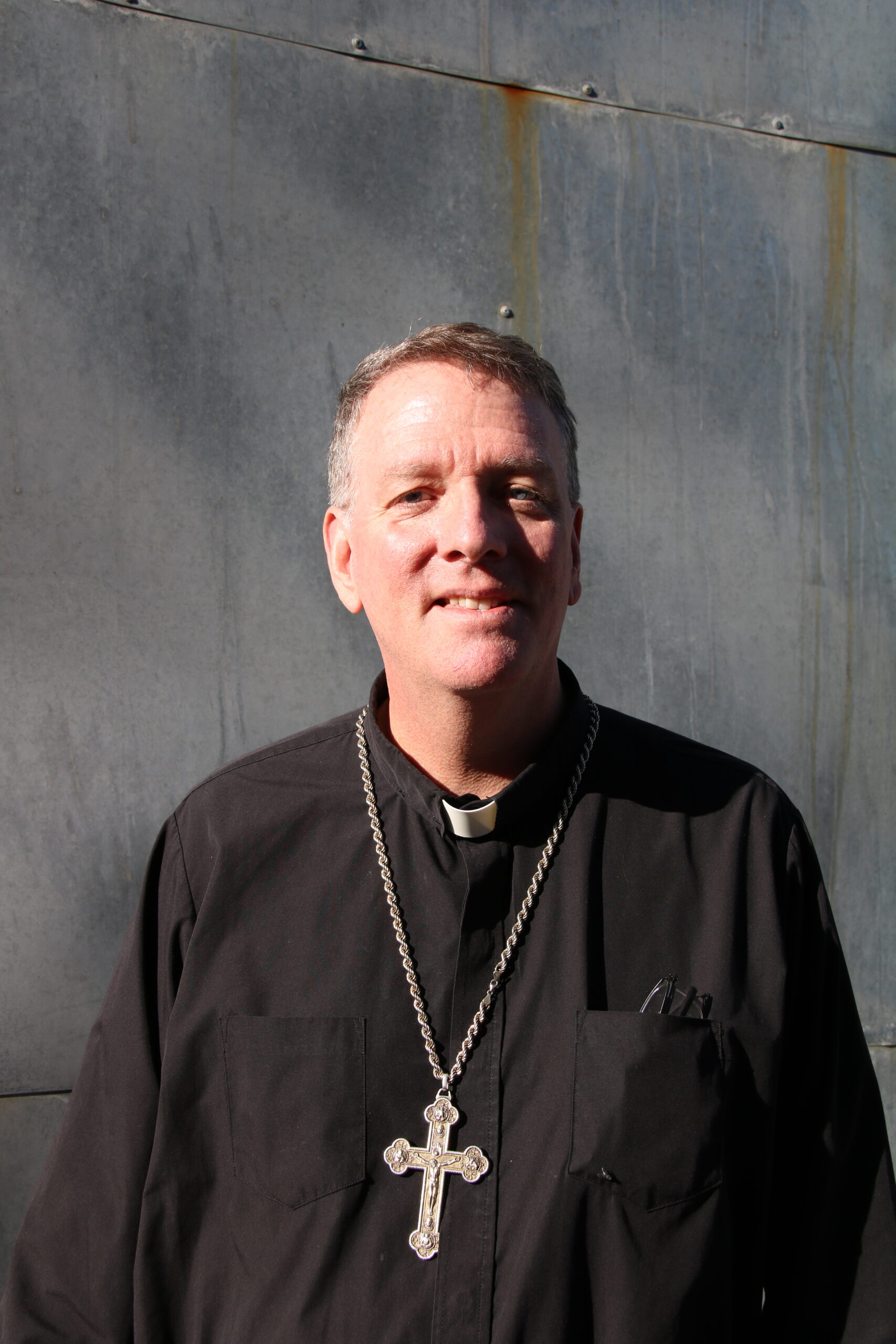 El padre Anthony Corcoran durante la visita del Papa Francisco a Mongolia. (ACN) Los católicos de Asia Central reciben ánimos del Papa en su viaje a Mongolia. Padre Anthony Corcoran durante la visita del Papa Francisco a Mongolia. (ACN)