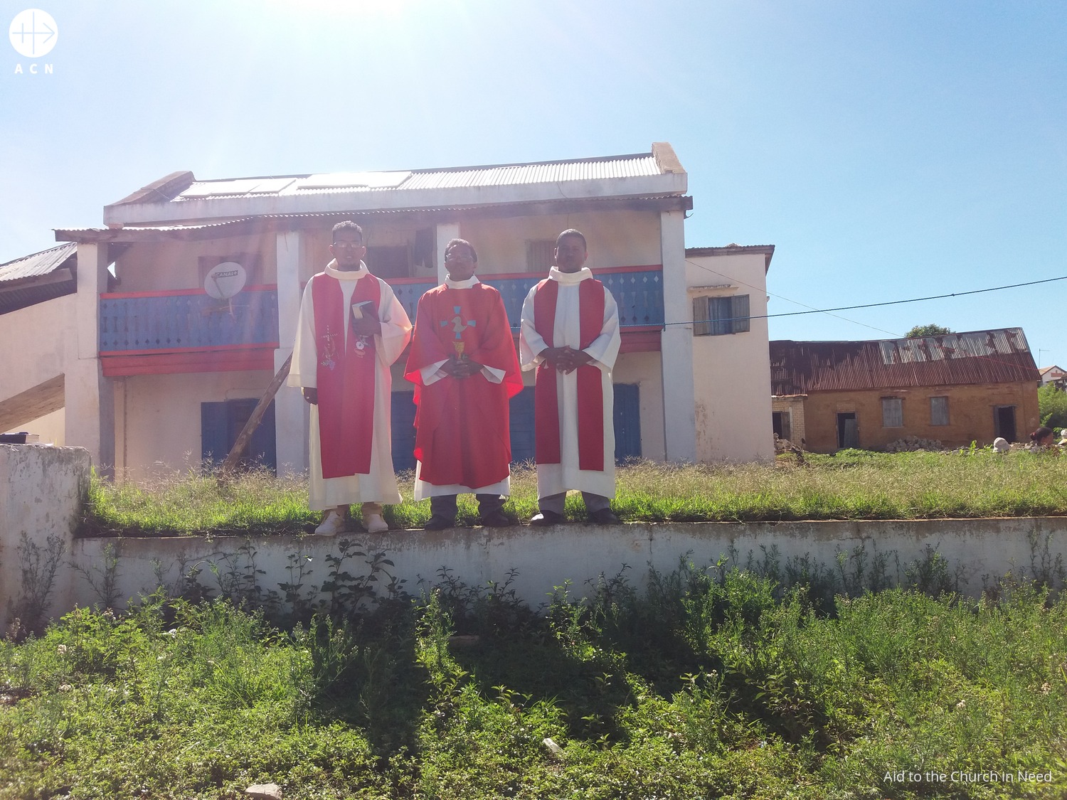 Construcción de una casa parroquial en Betatao (Madagascar)