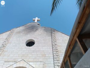 Fachada de la parroquia de la Sagrada Familia de Gaza – © lpg.org | ACN Fachada de la parroquia de la Sagrada Familia de Gaza - © lpg.org | ACN