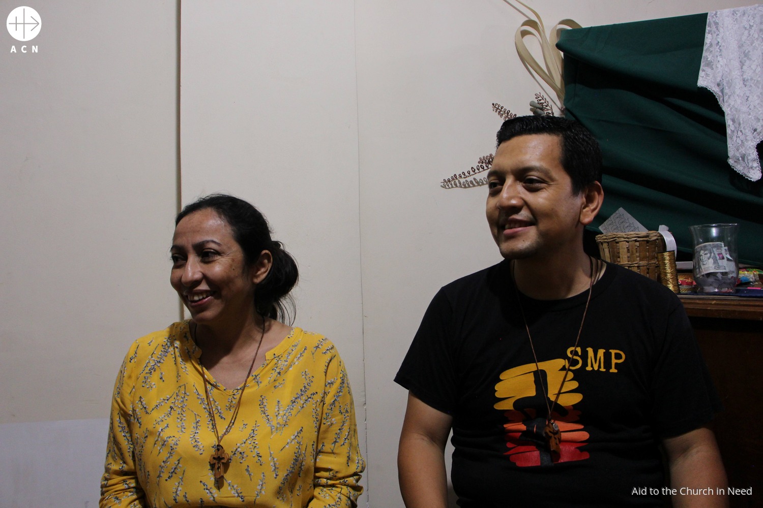Los catequistas Mirna Sucely Ramírez y José Flavio Silvestre