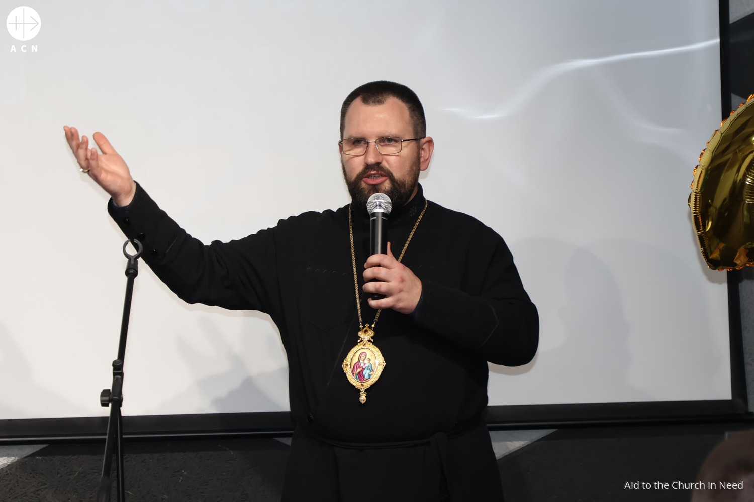 Monseñor Maksym Ryabukha, obispo de Donetsk (Ucrania)