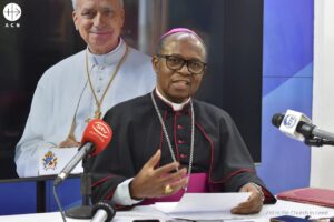 Mons. Inácio Saure, obispo de Nampula (Mozambique) Mons. Inácio Saure, obispo de Nampula (Mozambique)