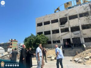 El cardenal Pierbattista Pizzaballa, patriarca latino de Jerusalén, durante su visita a Gaza El cardenal Pierbattista Pizzaballa, patriarca latino de Jerusalén, durante su visita a Gaza