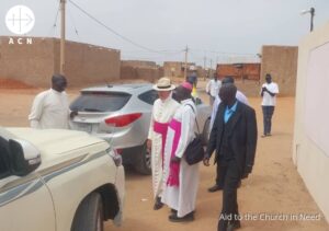 Mons. Seamus Patrick Horgan, Nuncio Apostólico en Sudán del Sur, visita las comunidades cristianas afectadas por la guerra en Sudán