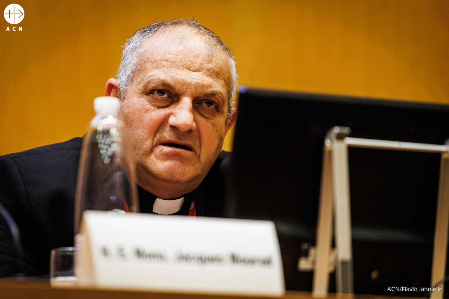Monseñor Jacques Mourad, arzobispo sirocatólico de Homs, durante la presentación internacional del Informe Libertad Religiosa en el Mundo 2025 en Roma. © ACN/Flavio Ianniello