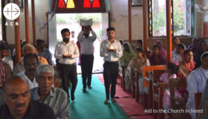 Misa durante un programa de formación para candidatos a catequistas en Pakistán. Foto de archivo