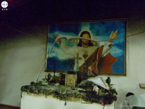 Iglesia sirio-malankara Madre María en Hyderabad (India), atacada por vándalos. Foto de archivo