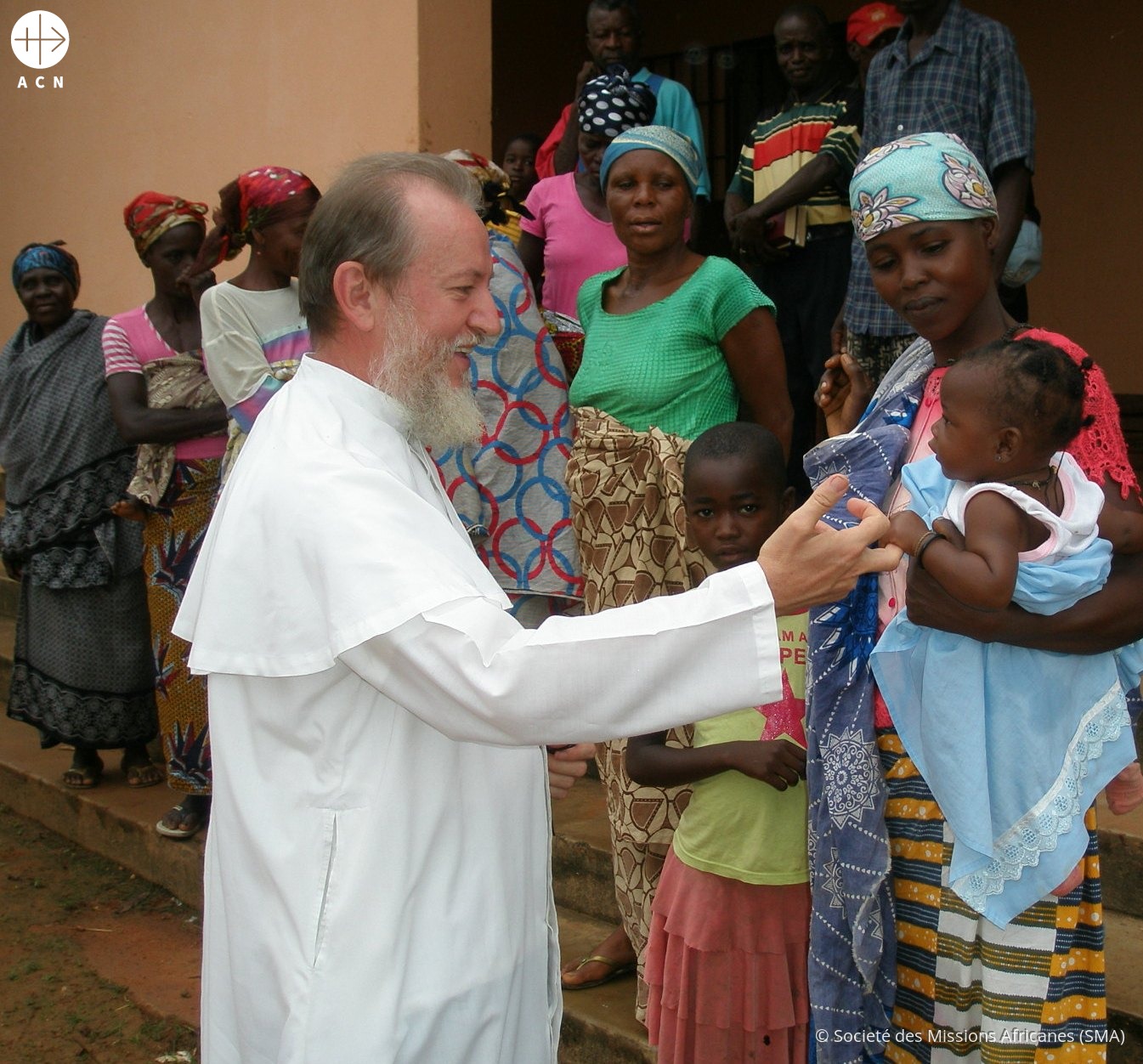 Padre Pierluigi Maccalli, sacerdote secuestrado en Níger entre 2018 y 2020 Padre Pierluigi Maccalli, sacerdote secuestrado en Níger entre 2018 y 2020