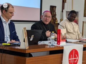 Mons. Casimiro López, obispo de Segorbe-Castellón, durante la presentación del Informe Libertad Religiosa en el Mundo 2025 en Villarreal