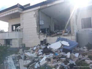 Casas destruidas de cristianos de la diócesis maronita de Tiro. Foto de archivo