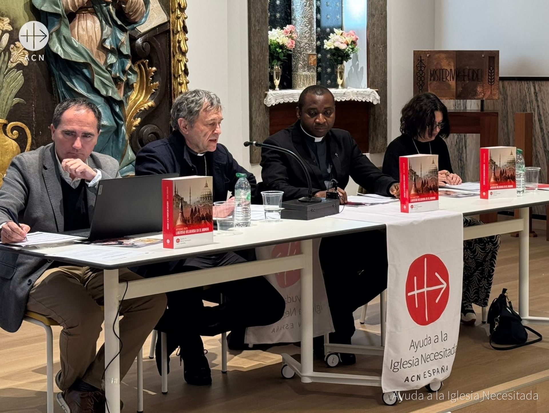 Presentación del Informe Libertad Religiosa en el Mundo 2025 de ACN en Bilbao, presidido por Mons. Joseba Segura