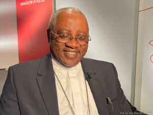 Monseñor Habila Tyiakwonaboi Daboh, obispo de Zaria, en el norte de Nigeria