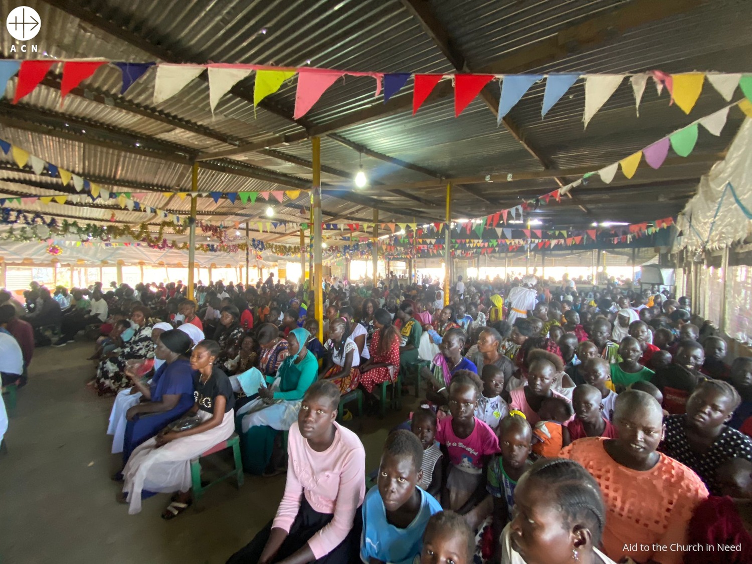 Misa en un campo de refugiados de la ONU en la diócesis de Malakal (Sudán del Sur) Misa en un campo de refugiados de la ONU en la diócesis de Malakal (Sudán del Sur)