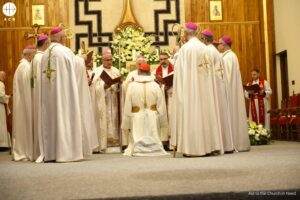 Misa de entronización del patriarca católico caldeo Pablo III Nona Misa de entronización del patriarca católico caldeo Pablo III Nona