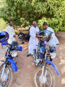 2 motorcycles in favour of the young priests of the Diocese of Fada N´Gourma