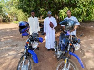 2 motorcycles in favour of the young priests of the Diocese of Fada N´Gourma