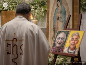 Misa funeral por los sacerdotes Joaquín Mora y Javier Campos, asesinados en México en 2022. © Society of Jesus (Jesuits) Mexico Misa funeral por los sacerdotes Joaquín Mora y Javier Campos, asesinados en México en 2022. © Society of Jesus (Jesuits) Mexico