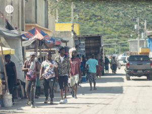 Haitianos en la la frontera del país con República Dominicana Haitianos en la la frontera del país con República Dominicana