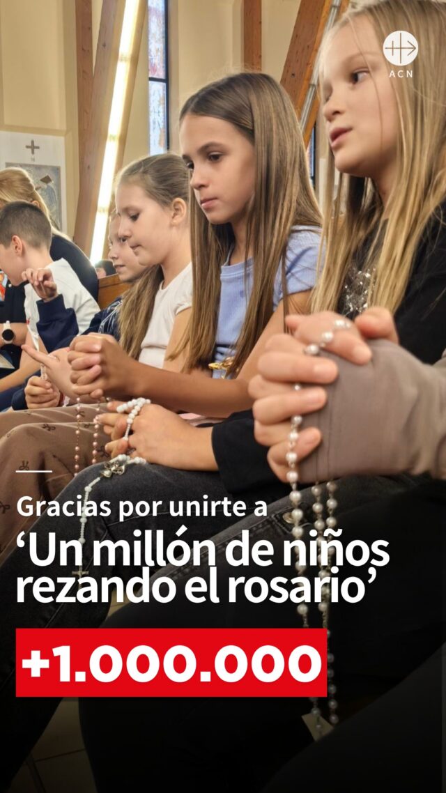 “Un millón de niños están rezando con nosotros. ¡Un millón! ¡Imagínense!”❤️Con estas palabras, el papa León XIV se unió a ‘Un millón de niños rezando el Rosario’, una iniciativa que este año ha reunido a 1.036.516 niños de todo el mundo.Desde los cinco continentes, han unido sus voces y sus oraciones, poniéndolas en manos de la Virgen, especialmente por quienes sufren la guerra y la violencia. 🙏¡Gracias por rezar por la paz!💛