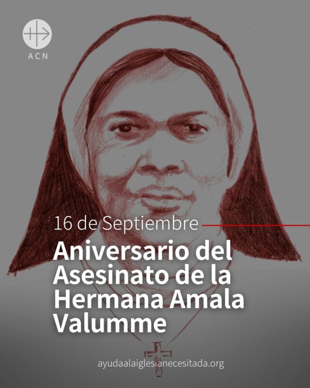 El 17 de septiembre de 2015, la Hna. Amala Valummel, religiosa carmelita de 69 años, fue asesinada en su convento de Kerala (India) tras un intento de robo.Su vida fue un recordatorio silencioso del valor de la entrega: reflejo de tantos religiosos que arriesgan su vida diariamente por permanecer junto a los más vulnerables. En medio del peligro y la desprotección, su respuesta no fue el miedo, sino la perseverancia ✝️.Que su testimonio no solo nos mueva a la oración, sino que nos inspire a mantener firmes nuestras convicciones ante cualquier adversidad.🙏 No la olvidemos. Únete en oración por las vocaciones y religiosos que entregan su vida en zonas de riesgo, y sé esperanza para la Iglesia que sufre.